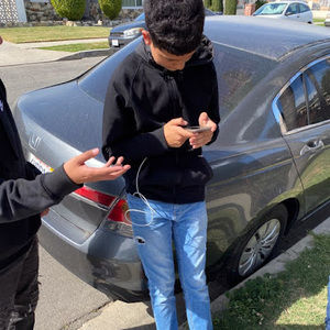 Meet your Posher, Razornhz